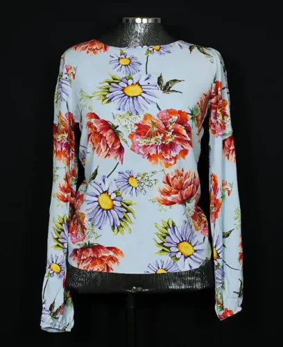 Blusa Lez a Lez floral azul viscose amarração - Veste P - Ref. 4475