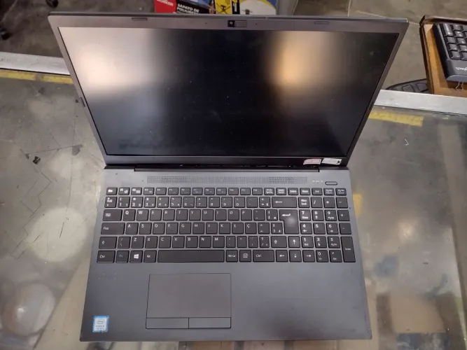 VAIO i5 8ª SSD 256GB RAM 8GB - Vendo inteiro ou peças avulsas