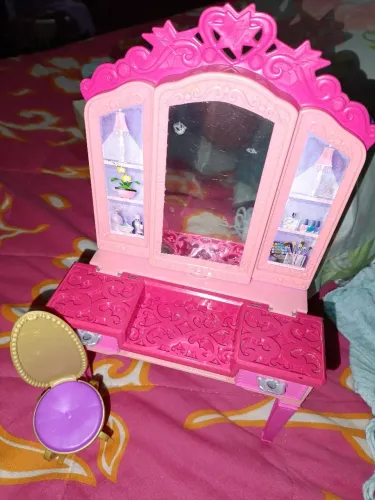 Penteadeira da Barbie Mattel 