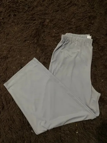 Calça feminina cinza 