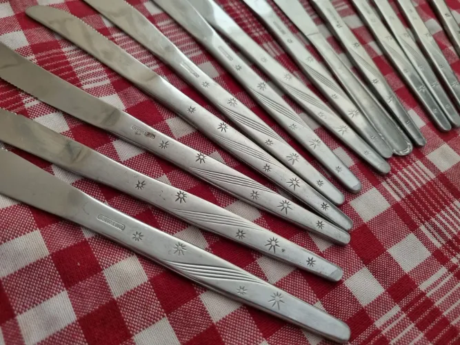 Antigas Facas de Mesa Hércules Estrelinhas para Colecionadores