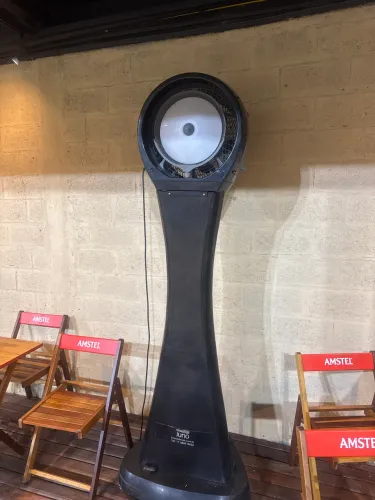 Climatizador com pedestal