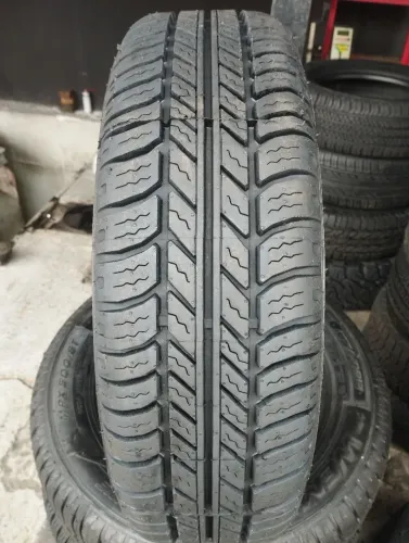 PNEUS DE ALTA QUALIDADE 165/70R13