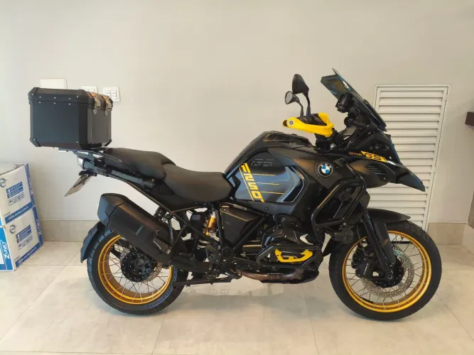 GS 1250 Adventure 40 anos