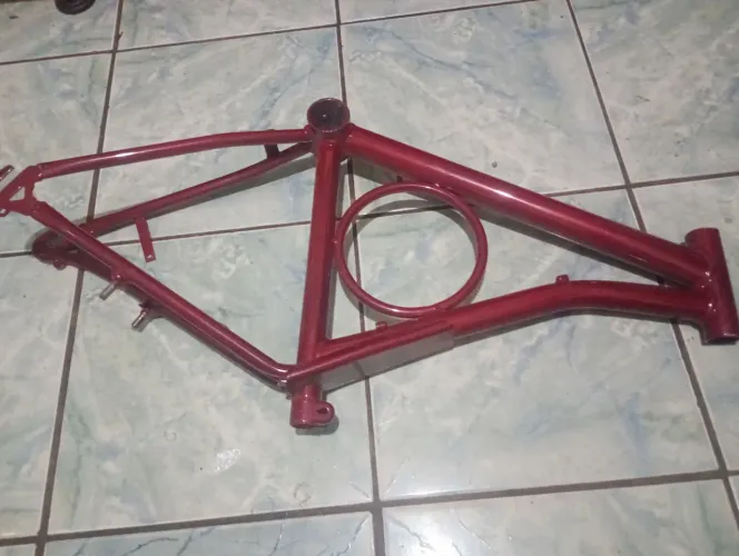 Quadro de barra forte modelo pequeno 