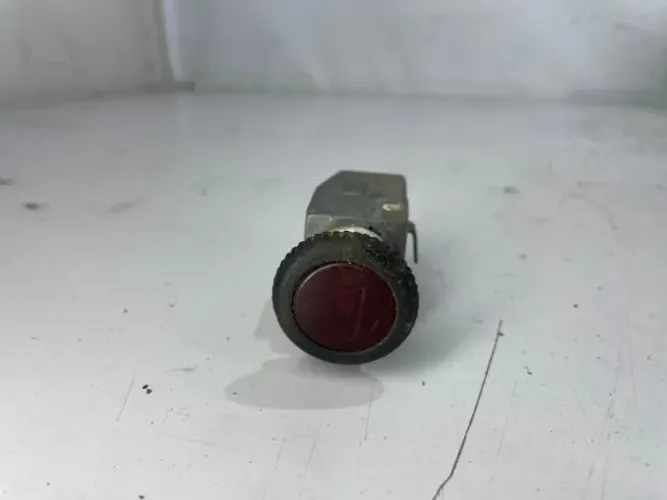 Chave Interrupetor Botão Alerta Kombi Fusca 1119532351