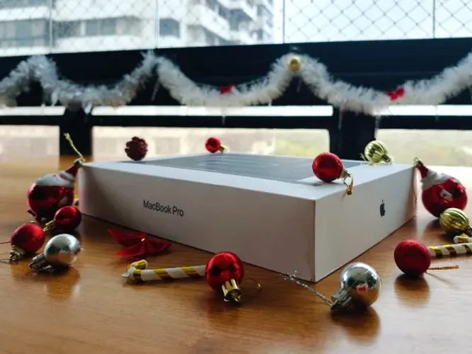 MacBook Pro M5 14" 16GB/512GB - LACRADO