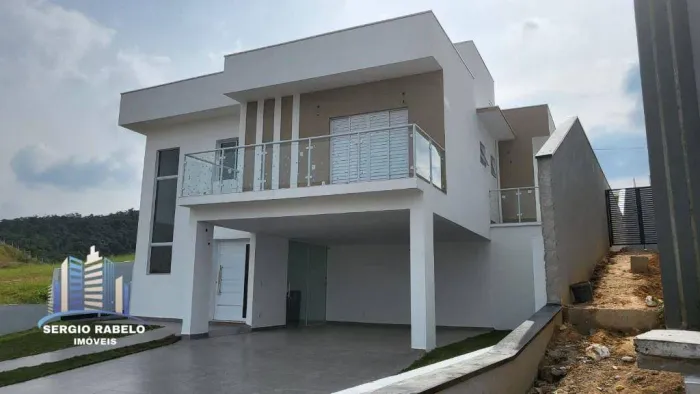 Sobrado com 4 dormitórios à venda, 220 m² por R$ 1.600.000,00 - Bairro Itapema - Itatiba/S