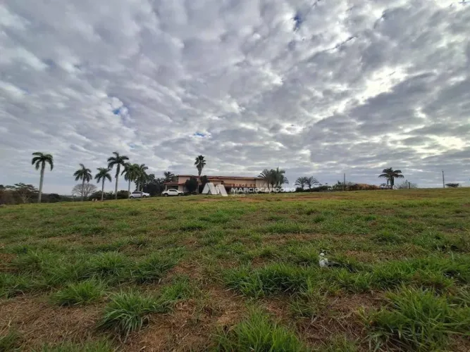 Terreno à venda, 420 m² por R$ 110.000,00 - Centro - Potirendaba/SP