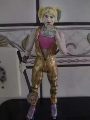Boneco Harley Quinn - The Suicide Squad