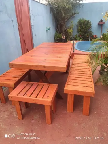 Kit Rústico de Mesa em Madeira Maciça 