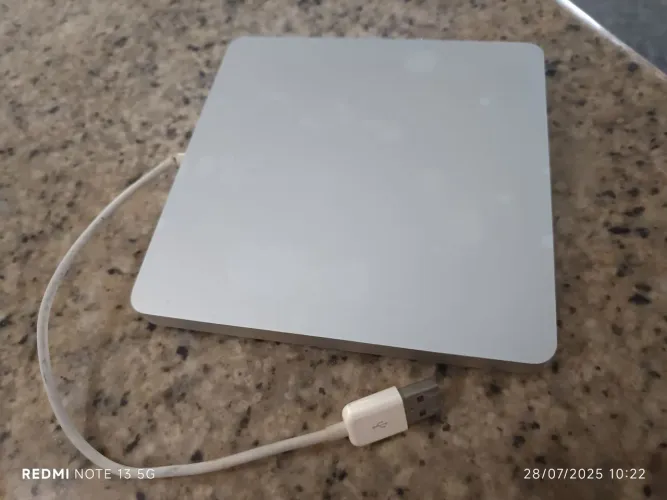Leitor e gravador externo Apple A1379