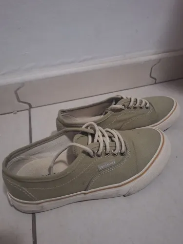 Tênis Constance Verde - Conforto e Estilo!