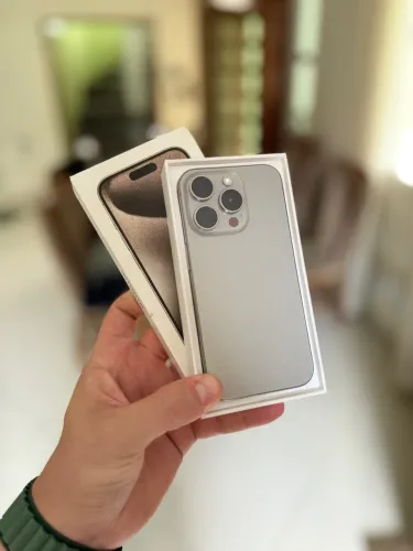 iPhone 15 Pro 128gb Natural Titanium - ORIGINAL
