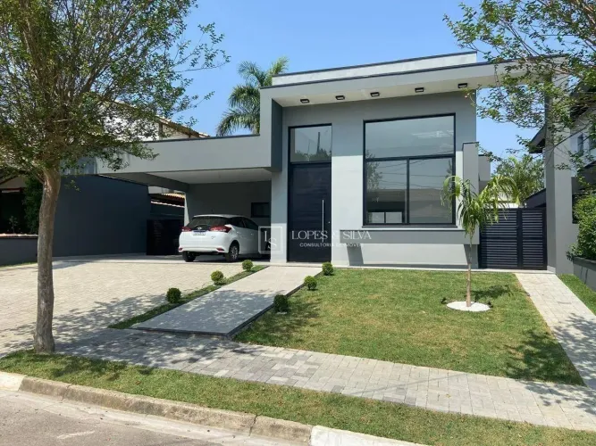 Casa com 3 dormitórios à venda, 249 m² por R$ 2.790.000,00 - Condomínio Shambala II - Atib
