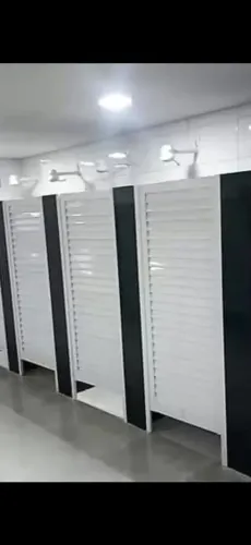 FABRICAMOS PORTAS P VESTIÁRIO PORTÕES P GARAGEM EM ALUMÍNIO FOSCO BRANCO PRETO 