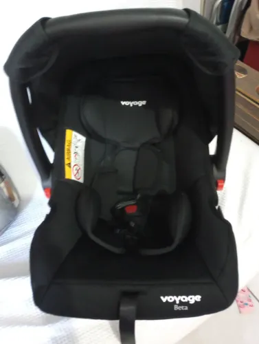 Carrinho de bebê e bebe conforto Galzerano