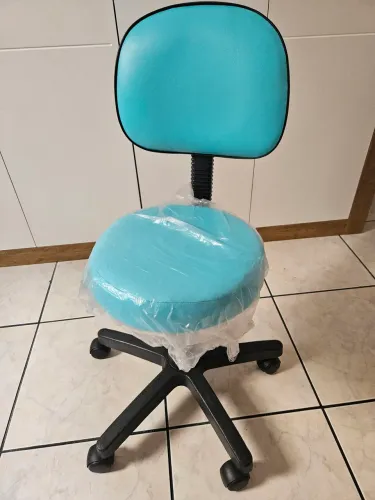 Cadeira Mocho Profissional seminova
