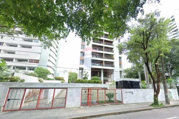Apartamento à Venda nos Aflitos com 4 quartos,2 suítes,2 vagas Espaço apartamento localiza