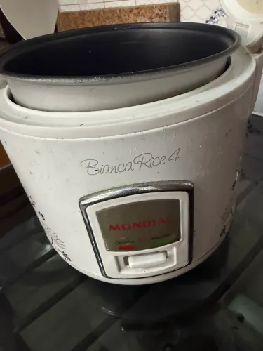 Panela arroz usada