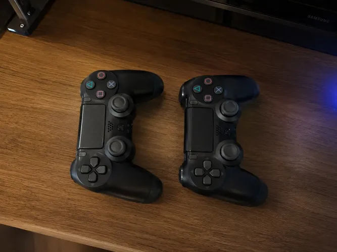 Controle de PlayStation 4