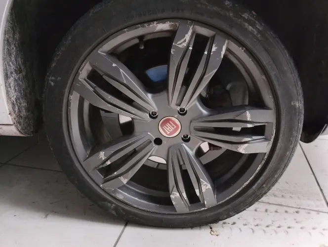 Rodas aro 18 da fiat preferência trocas