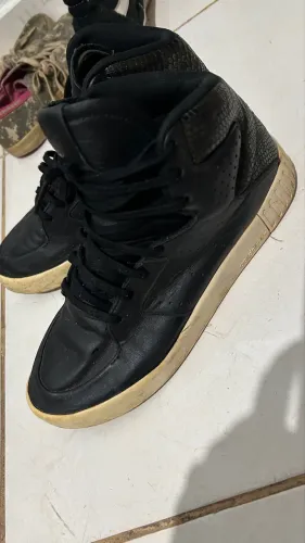 Adidas invader 39