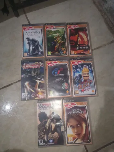 Vendo jogos de Psp e Playstation 3