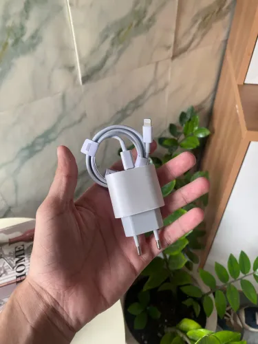 Carregador de iPhone completo entrada Lightning