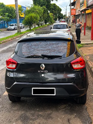 Renault Kwid Intense 1.0 Flex 12V 5P Mec. 2019