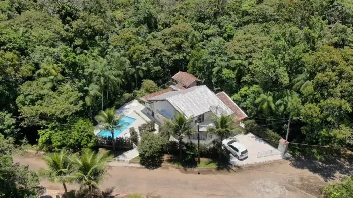 ÓTIMA CASA NA PRAIA PARA VENDA LADO SERRA