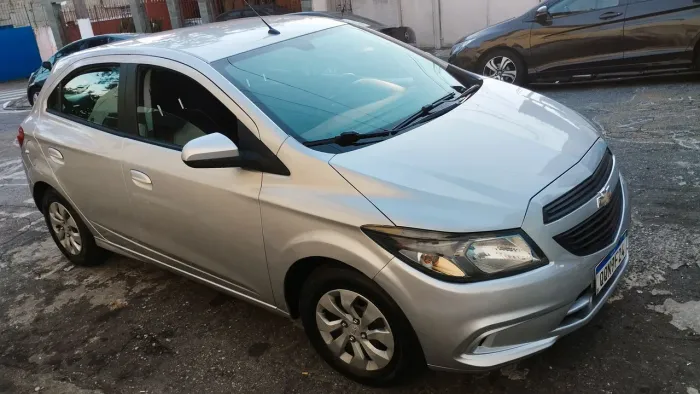 Chevrolet Onix JOY Hatch 1.0 8V Flex Mec. 4P 2019