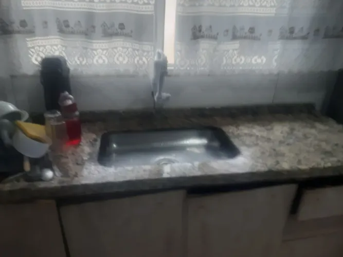 Jogo de cozinha. 400,00