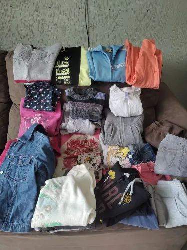Lote roupas infantil menina tm 10 anos tem 53 peças