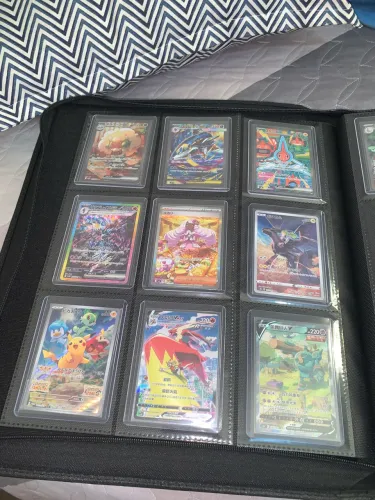 Lote de cartas Pokémon