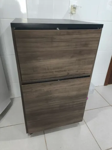 Armário com 2 gavetas fundas