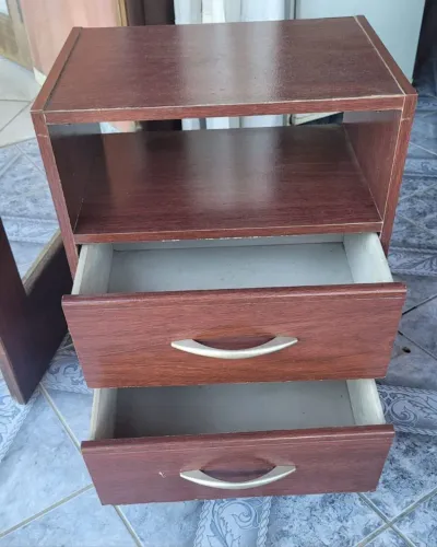 Cômoda madeira