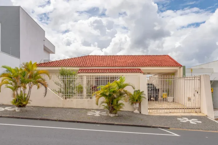 Casa à Venda, Orfãs, Ponta Grossa, PR