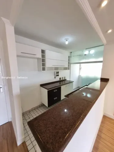 Apartamento no Condomínio Califórnia Gardens 2 dormitórios 1 vaga no Portal do Morumbi