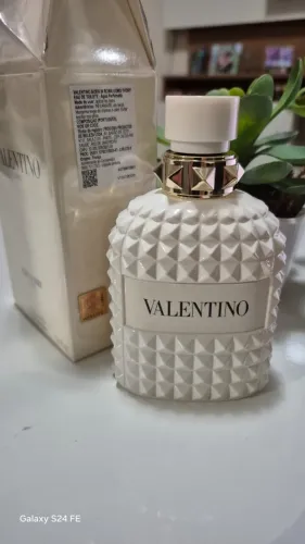 Valentino Uomo Born in Roma Ivory - 100ml - novo