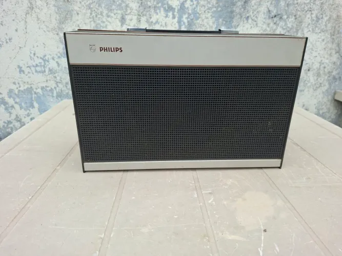 Toca disco Phillips 610