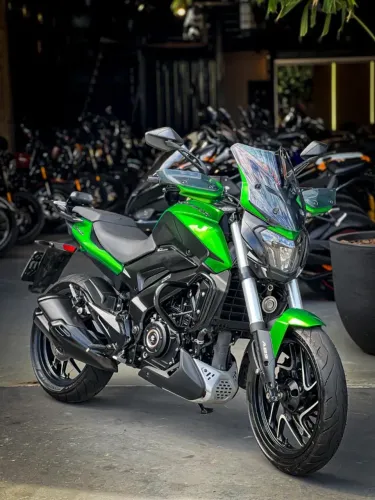 BAJAJ DOMINAR 400