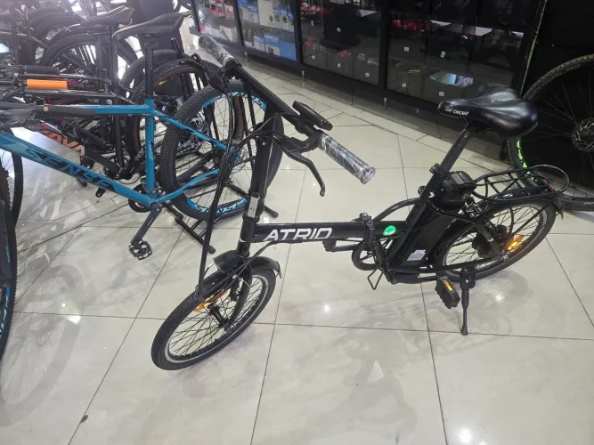 Bicicleta elétrica Atrio dobrável
