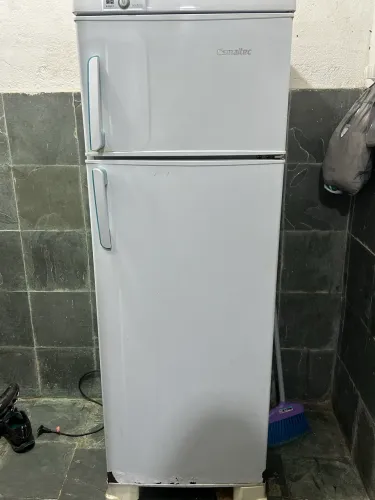 Geladeira esmaltec