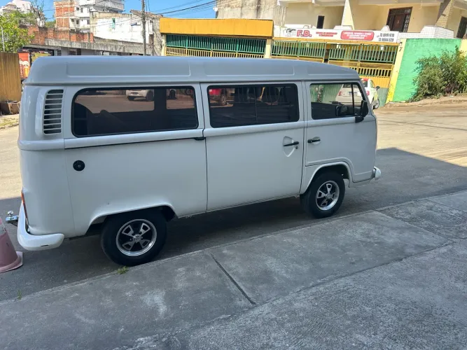 Volkswagen Kombi Standard 1.4 MI Total Flex 8V 2007
