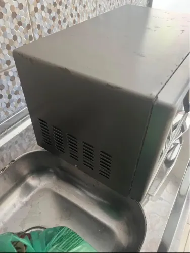Vendo microondas 220V
