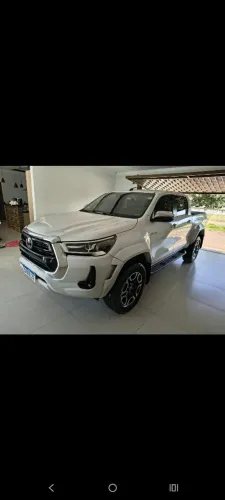 Toyota Hilux CD SRX Plus 4X4 2.8 TDI Die. Aut. 2025