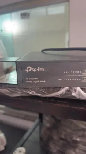 Switch tp link TL-SG1016D