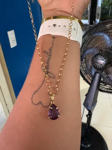 Cordão de ouro com pingente