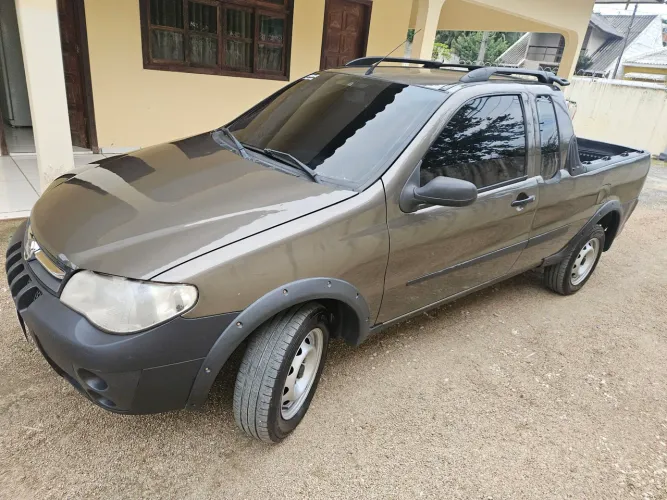 Fiat Strada Trekking 1.4 MPI Fire Flex 8V CE 2008